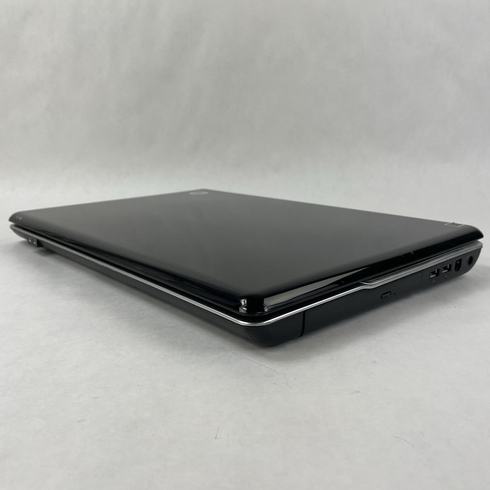 HP G71 NoteBook 16.9" Core 2 Duo t6600 2.20 GHz 4 GB RAM No SSD/OS/AC/Battery10