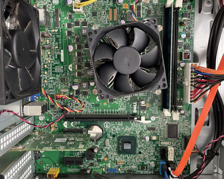 Dell Optiplex 390 MT Intel Core i3-2100 3.1GHz 4GB RAM No HDD No OS