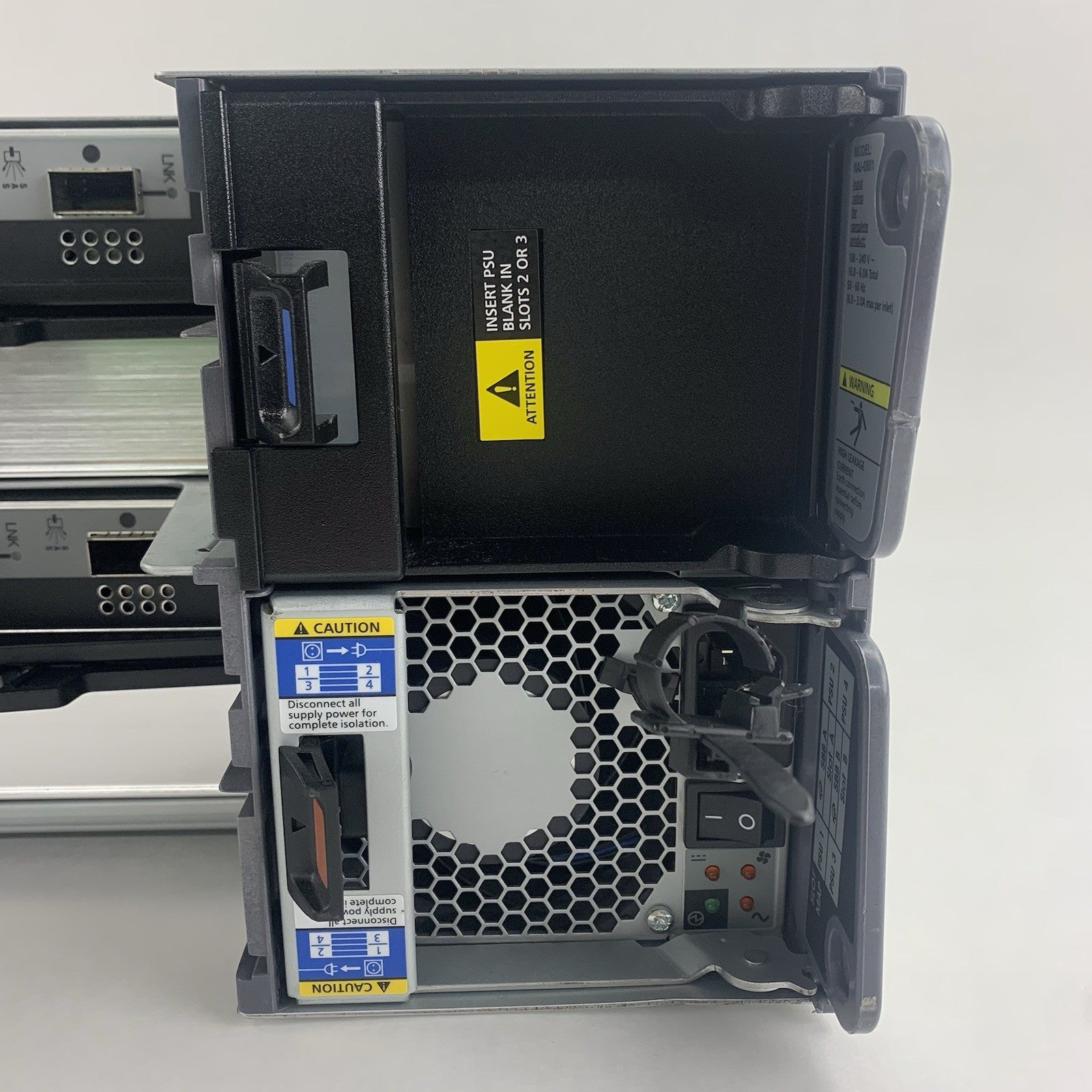 NetApp DS4243 NAJ‑0801 4U 24‑Bay Disk Shelf Chassis 2x IOM3 2x PSUs No HDDs10