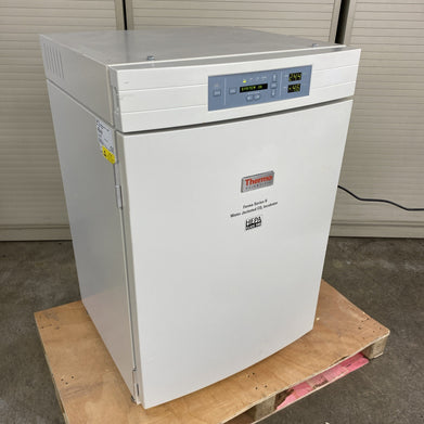 Thermo Fisher Scientific 3110 Forma Series II Water Jacketed CO2 Incubator