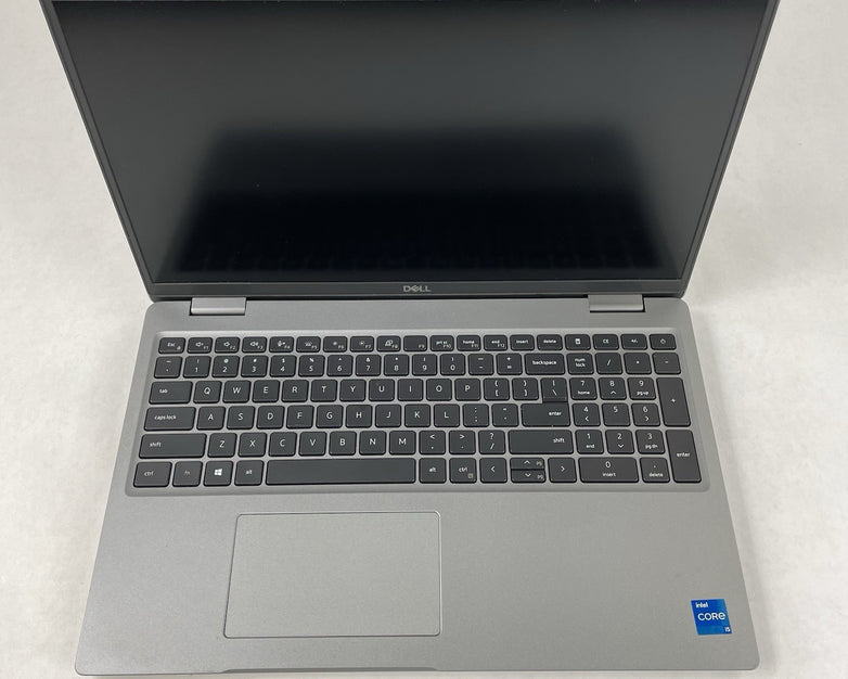 Dell Latitude 5520 15.6" i5-1135G7 2.40 GHz 8 GB RAM No SSD/OS/AC/Batt