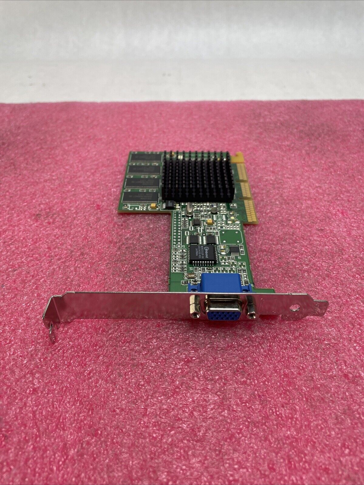ATI Rage Xpert2000Pro Ultra 32M AGP Graphics Card