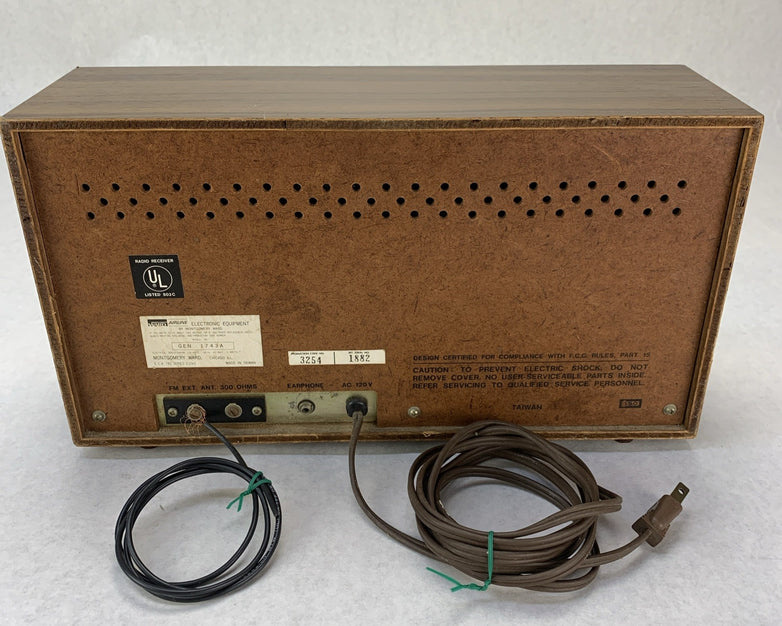 Vintage Montgomery Ward Airline Electronic GEN-1743A  AM/FM Receiver - Tested