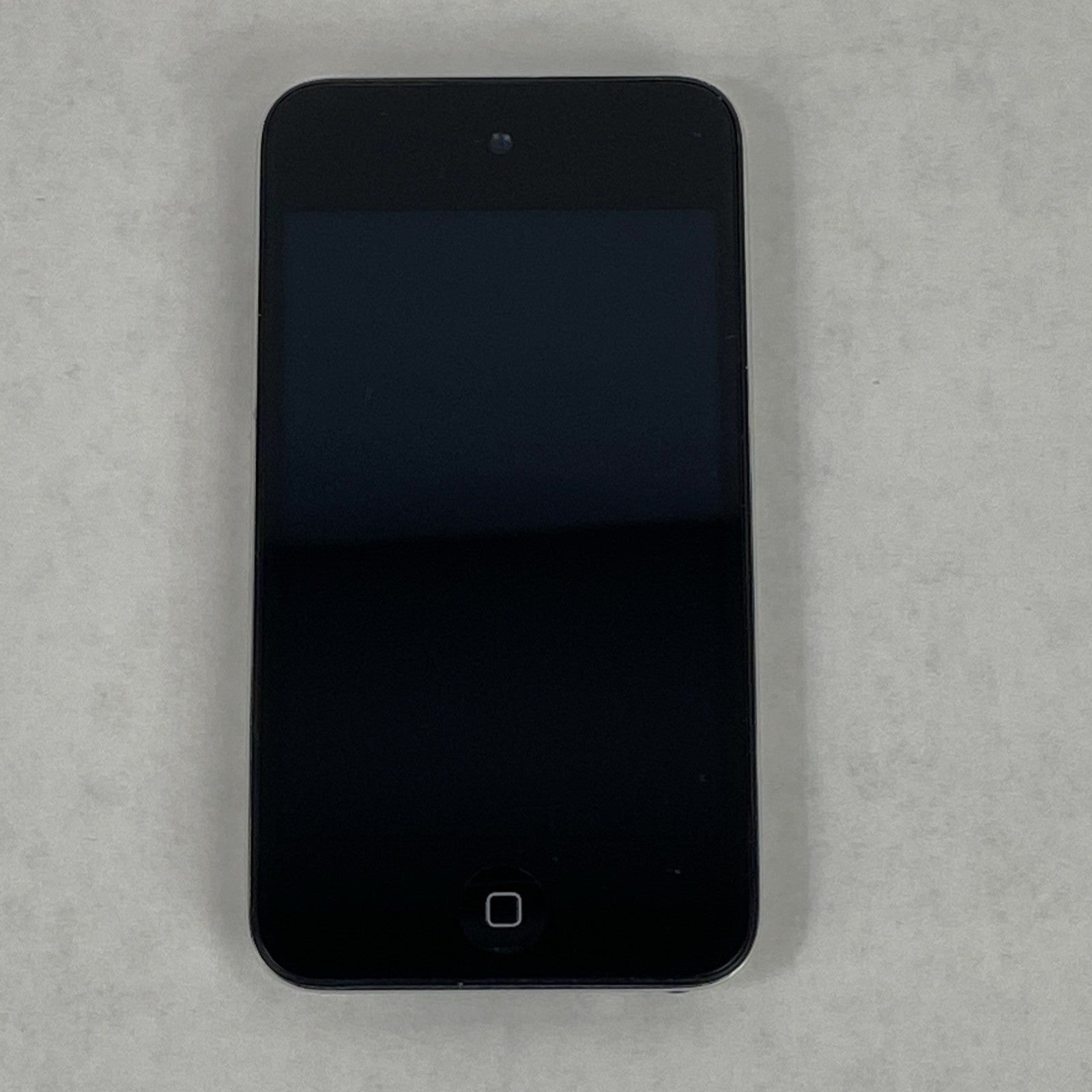 Apple iPod Touch 4th Gen A1367 32GB 3.5" Black IOS 6.1.63