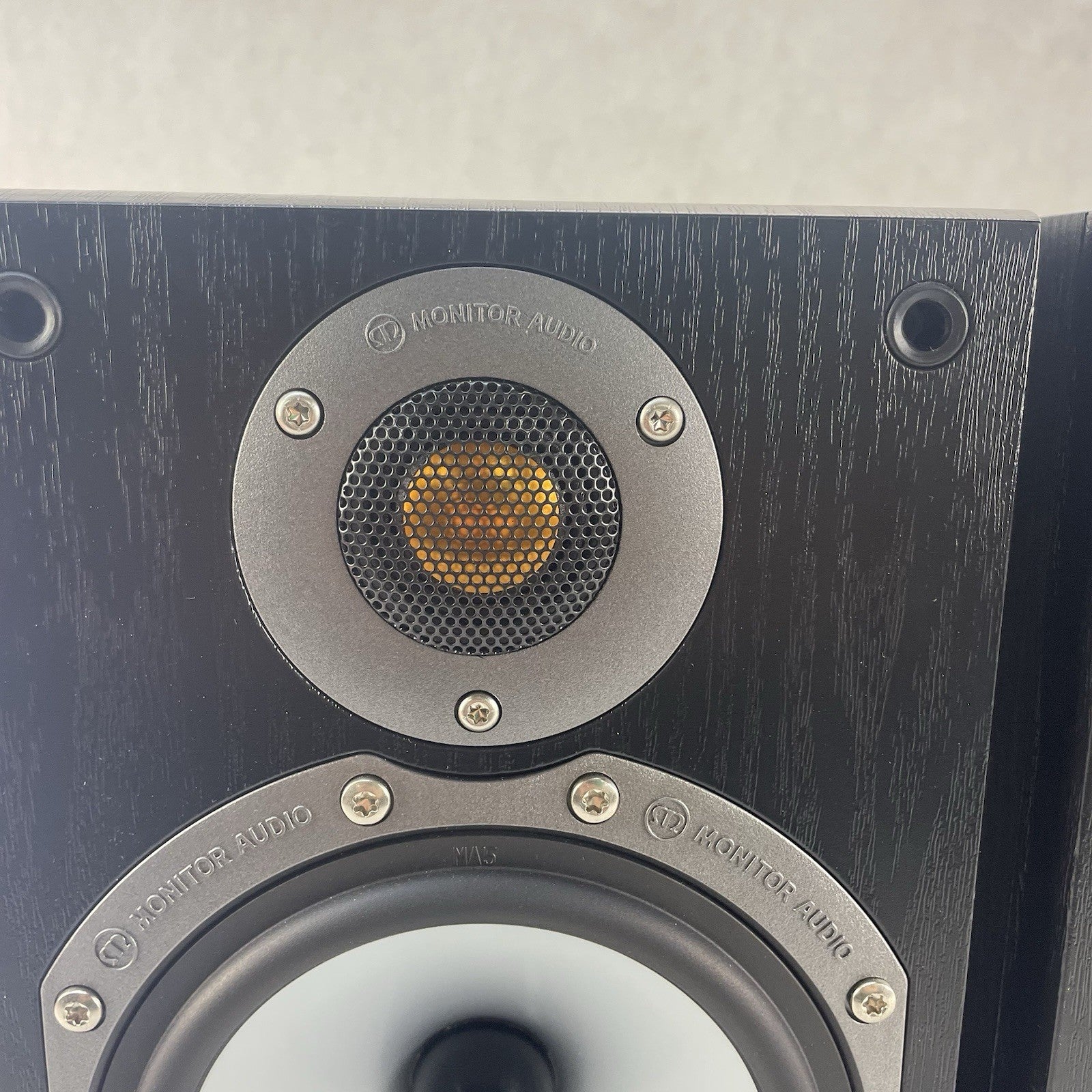 Monitor Audio Bronze BR1 Bookshelf Speakers Tested Working Unit4