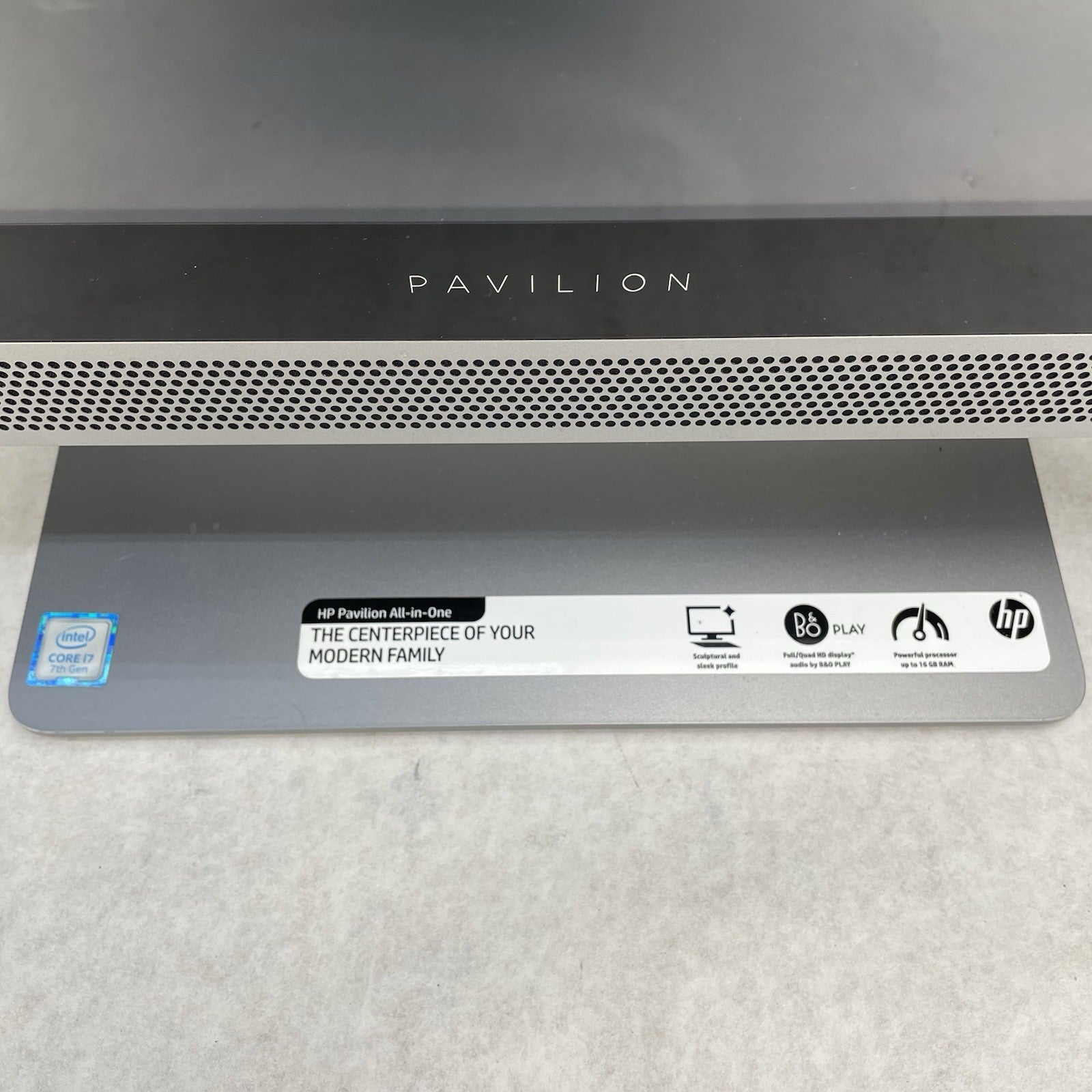 HP Pavilion PC 27-a227c Intel Core i7-7700+ 2.9 GHz 16 GB Ram No HDD No OS