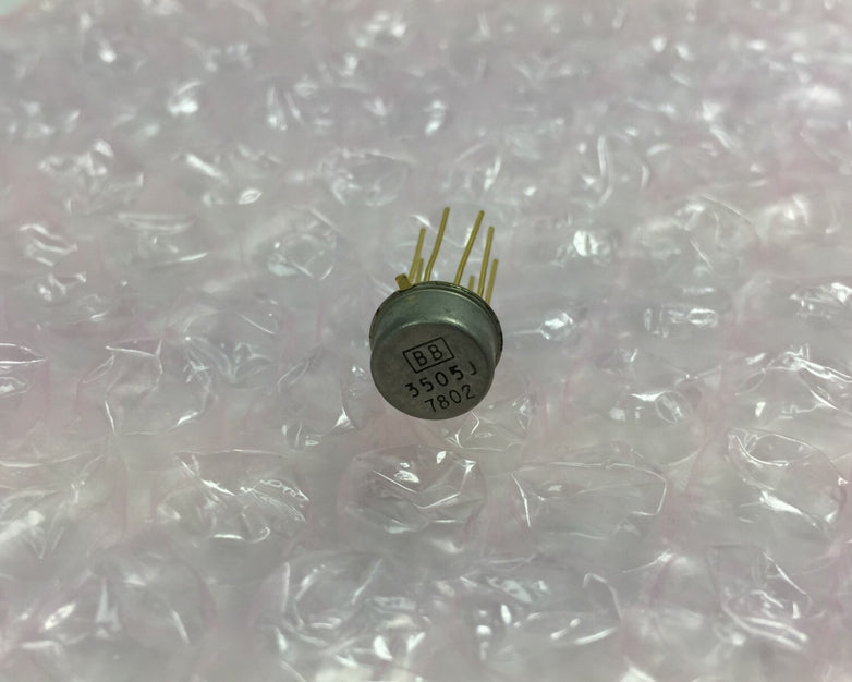 BB 3505J  Gold Integrated Circuit  NOS