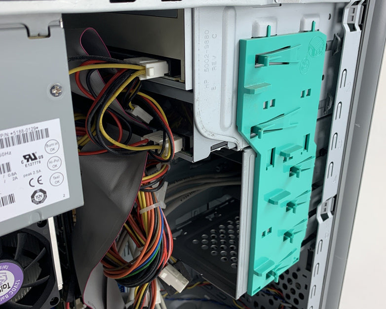 HP Pavilion A1330n Computer AMD Athlon 64 3800+ 2.4 GHz 1 GB Ram No OS No HDD
