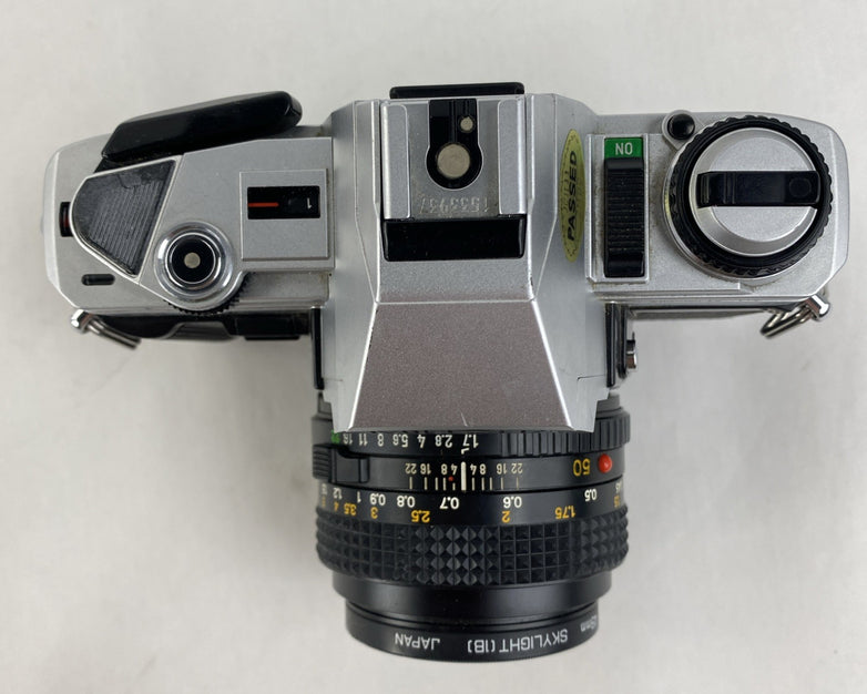 Minolta X-370 SLR Film Camera w/ Minolta 50mm 1:1.7 Lens - Untested Parts