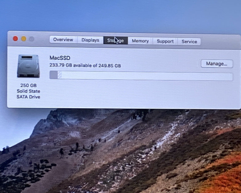 Apple MacBook Pro A1286 2010 15" 2.53GHz i5 8GB RAM 250GB SSD os10.13.6