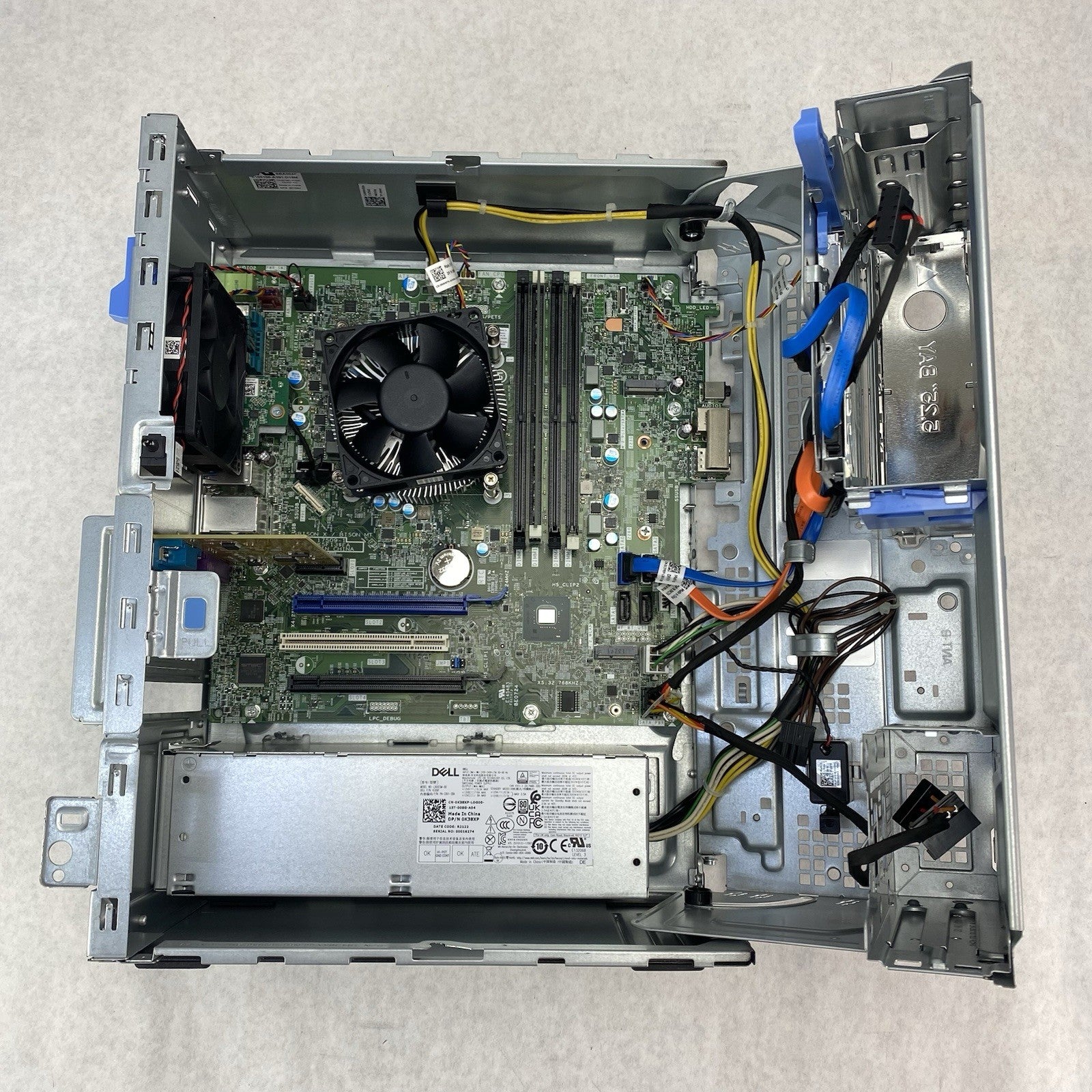 Dell OptiPlex XE3 MT Intel Core i7-8700 3.2GHz 1x8GB RAM No HDD No OS11