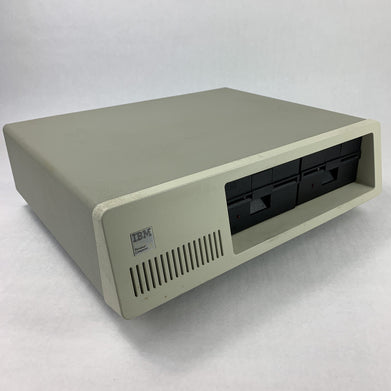 IBM 5150 Personal Computer Desktop Computer Boots to Parity Check 1 No HDD No OS
