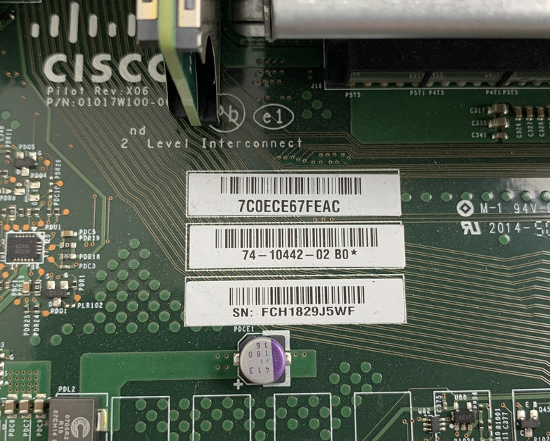 Cisco UCSC-C220-M3SBE Server 2x Xeon E5-2609 2.4 GHz 64 GB RAM No OS No HDD