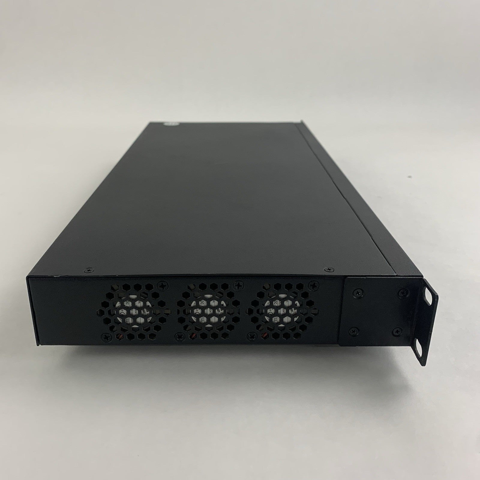 FS S3900-24T4S PoE+ 24-Port Gigabit L2+ Managed Switch  SFP+ Tested and Reset5