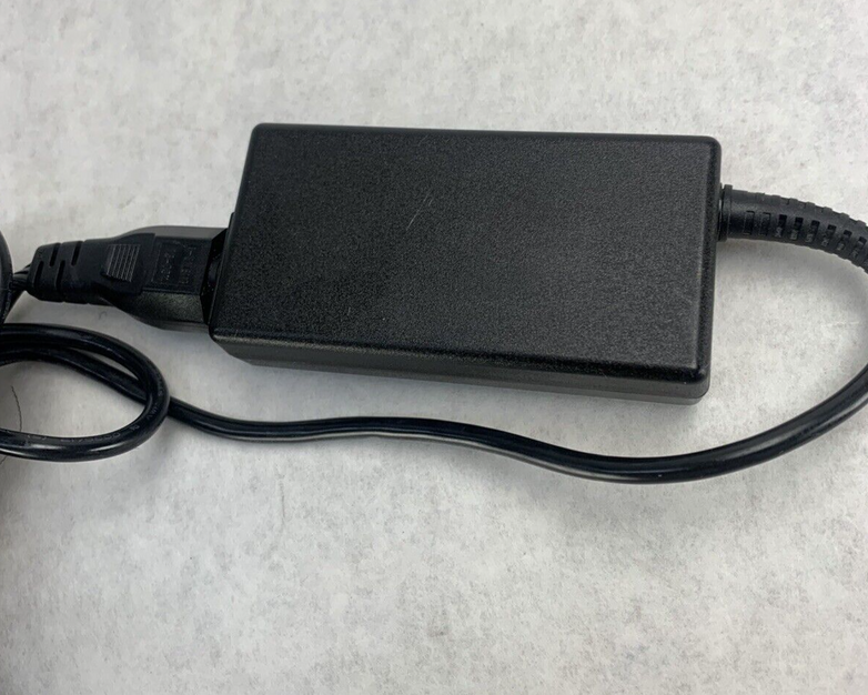 Lot of 3 HP HSTNN-LA35 AC Adapter 696697-001 45W 19.5V