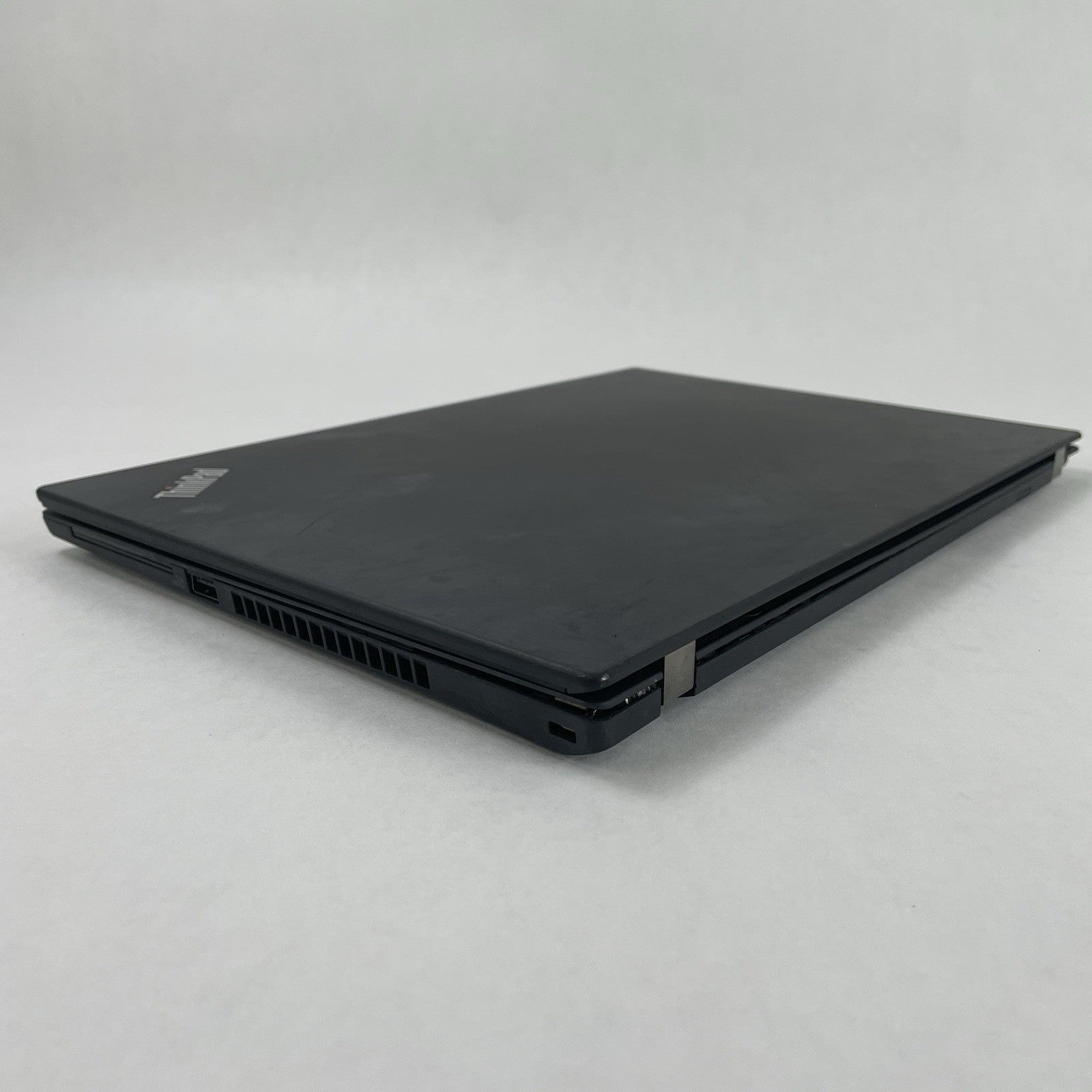 Lenovo ThinkPad T14 Gen2i 14" i5-1145G7 2.60GHz 16GB RAM No SSD/OS/AC-Bad Bottom9