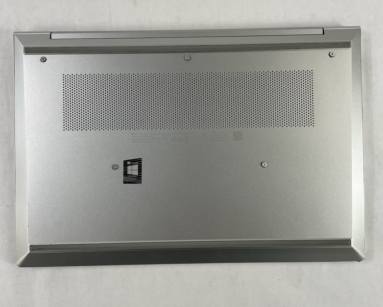 HP ProBook 630 G8 13.3" i7-1165G7 2.80 GHz 8 GB RAM No SSD No OS - Dinged Corner
