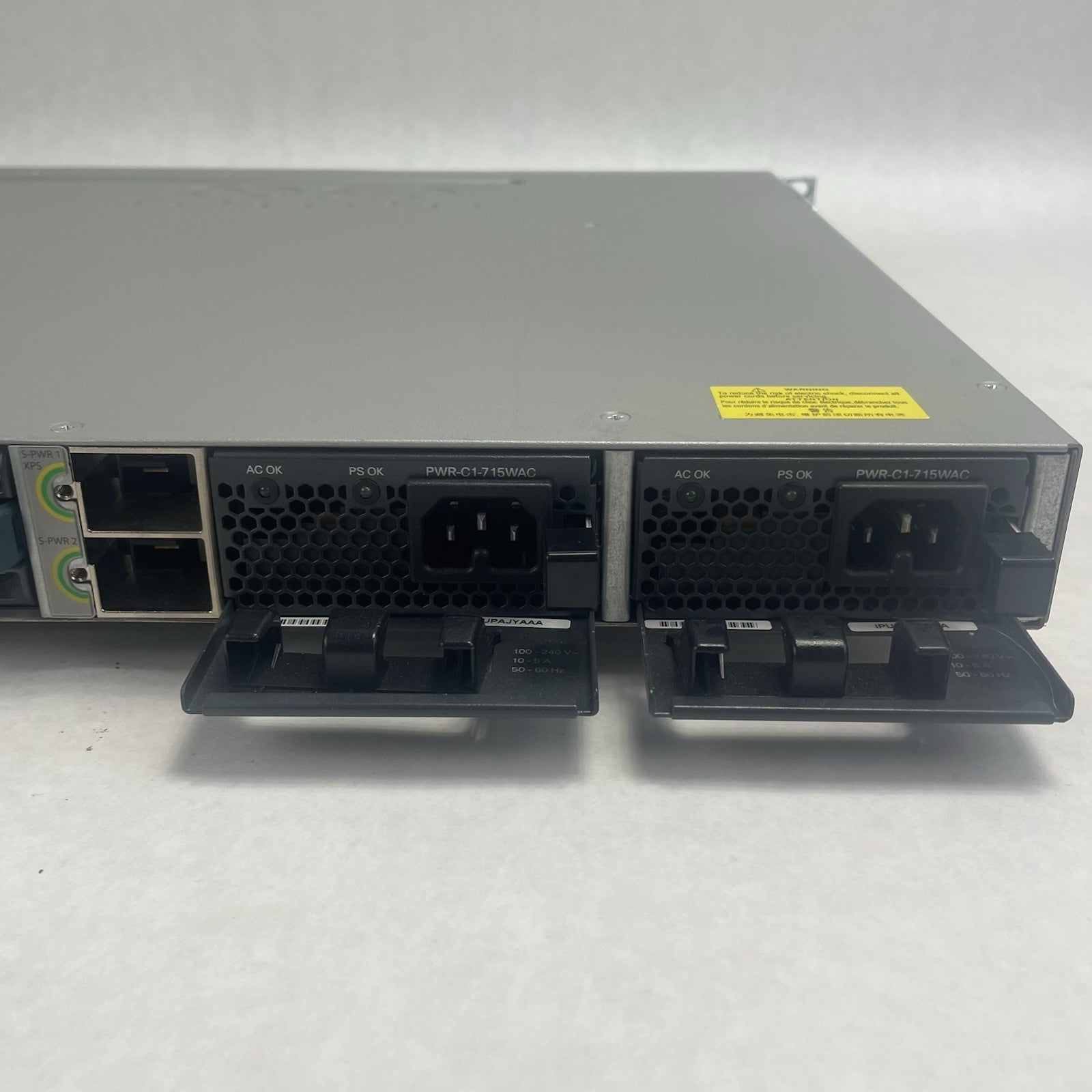 Cisco WS-C3850-24P-S V03 Switch 24-Port Gigabit PoE+ w/ 2x PSU Tested & Reset9