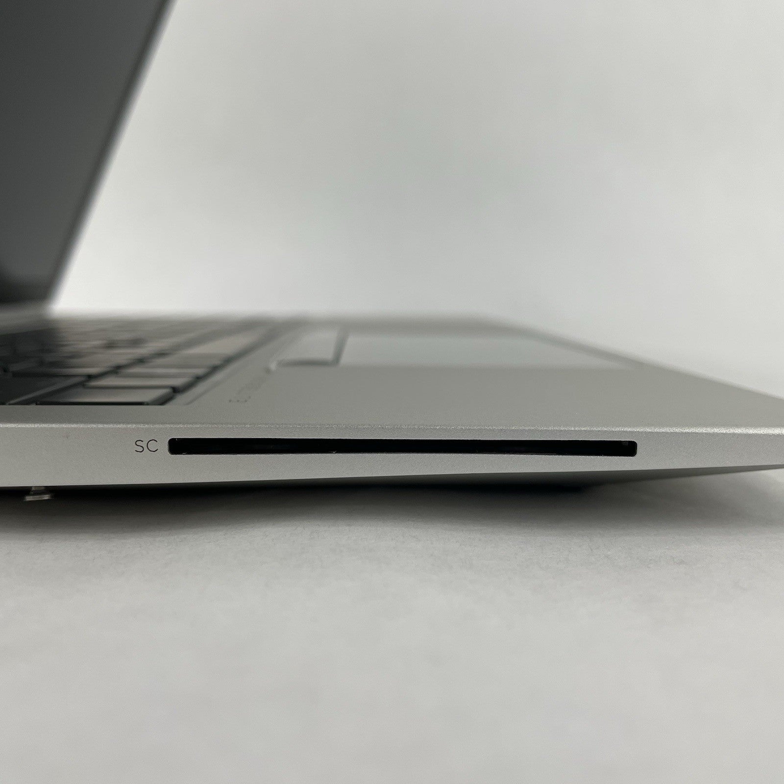 HP EliteBook 850 G8 15.6" i7-1185G7 3.00 GHz 8 GB RAM No SSD/OS/AC/Batt - Stain6