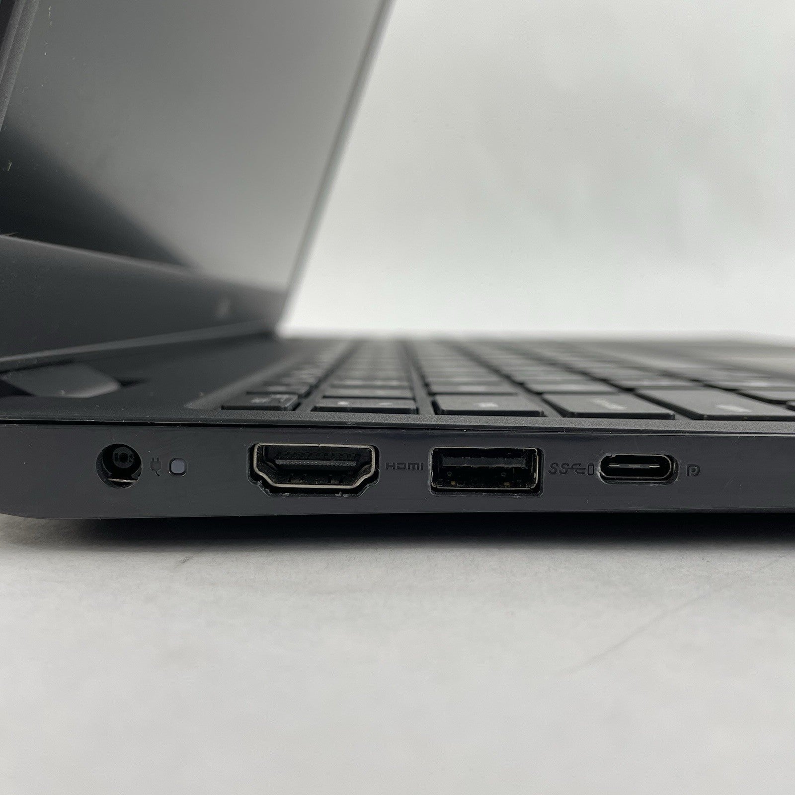 Dell Latitude 3510 15.6" i7-10510U 1.80 GHz 8 GB RAM No SSD/OS/AC3