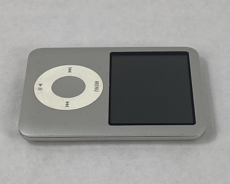 Apple iPod Nano 3rd Gen A1236 8GB Silver v1.1.3