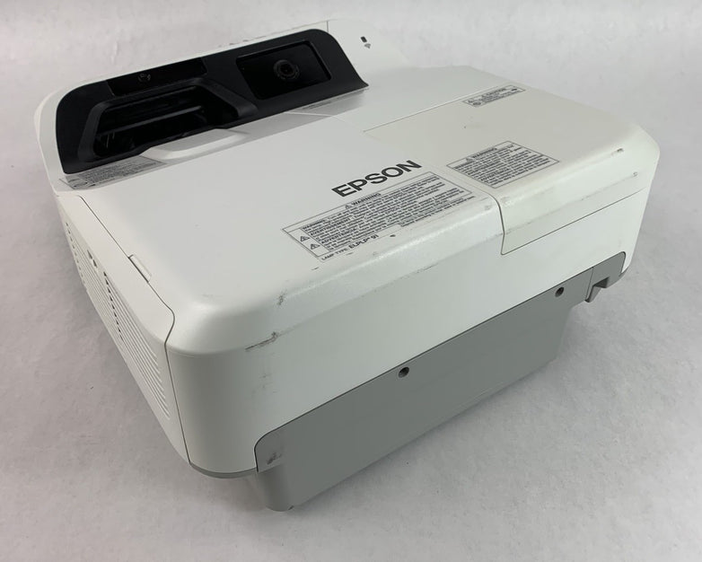 Epson PowerLite 695Wi H740A LCD Lamp Projector 2752 Lamp Hours - No Remote