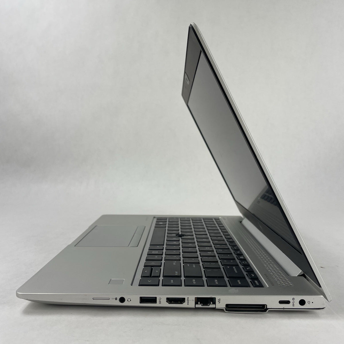 HP mt44 14" Ryzen 3 Pro 2300U 2.00 GHz 4 GB RAM No SSD/OS/AC/Batt6