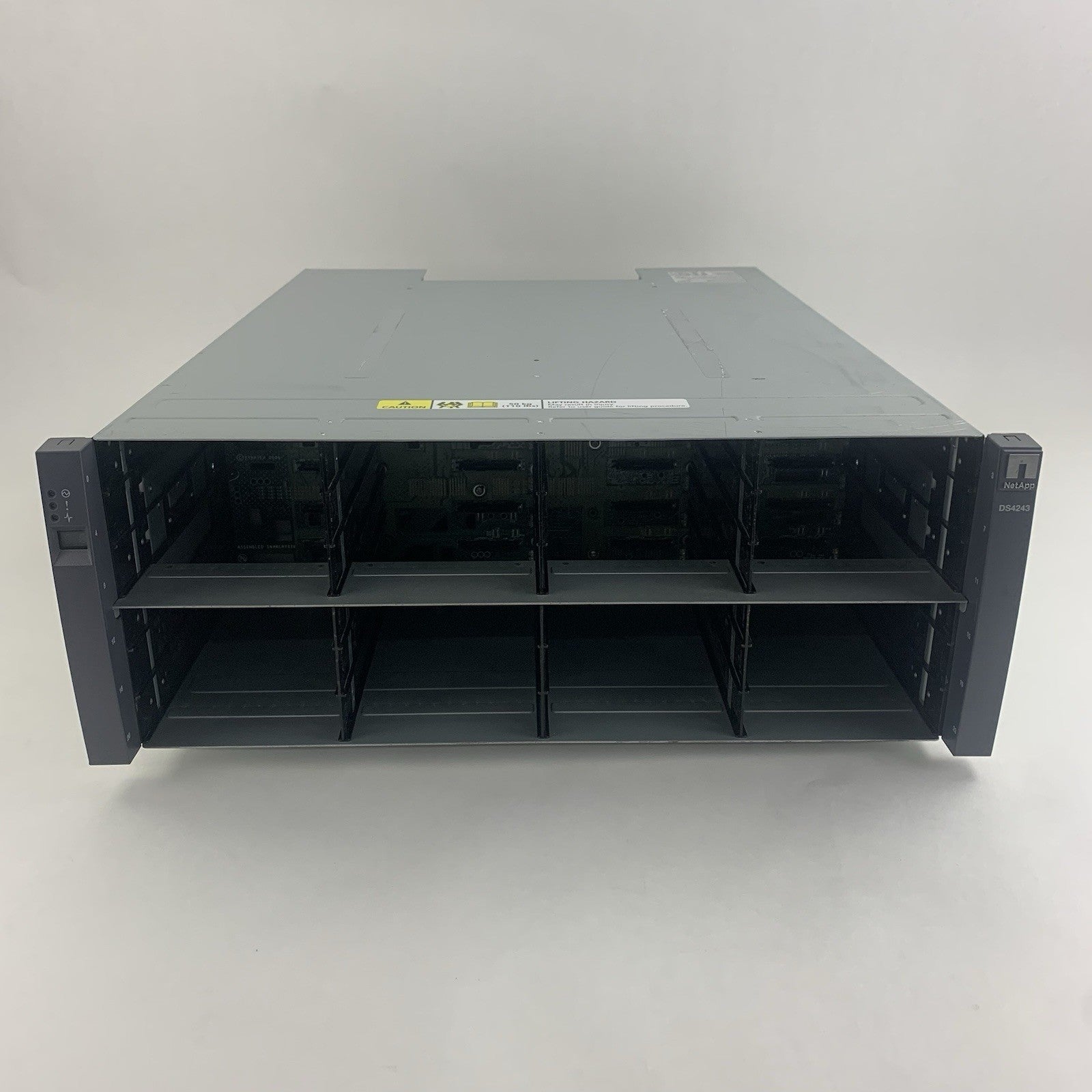NetApp DS4243 NAJ‑0801 4U 24‑Bay Disk Shelf Chassis 2x IOM3 4x PSUs No HDDs1