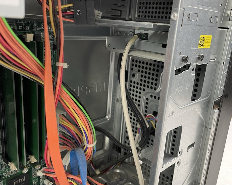 Dell Inspiron 560 MT Pentium Dual-Core E5700 3.00 GHz 4 GB RAM No HDD No OS