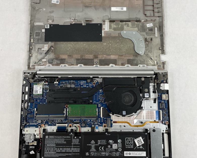 HP ProBook 450 G8 15.6" i5-1135G7 2.40 GHz 8 GB RAM No SSD/OS/AC - Worn