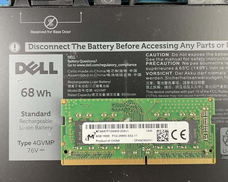 Dell Latitude 5500 15.6" i5-8265U 1.60 GHz 8 GB RAM No SSD/OS/AC - Bad Edge
