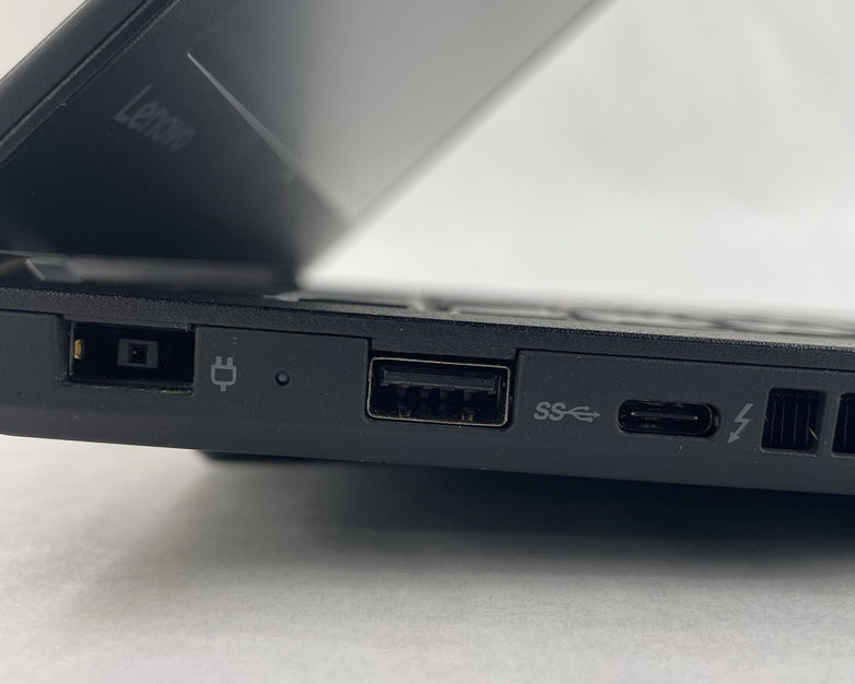 Lenovo ThinkPad T470 14" i5-6300U 2.40 GHz 8 GB RAM No SSD/OS/AC