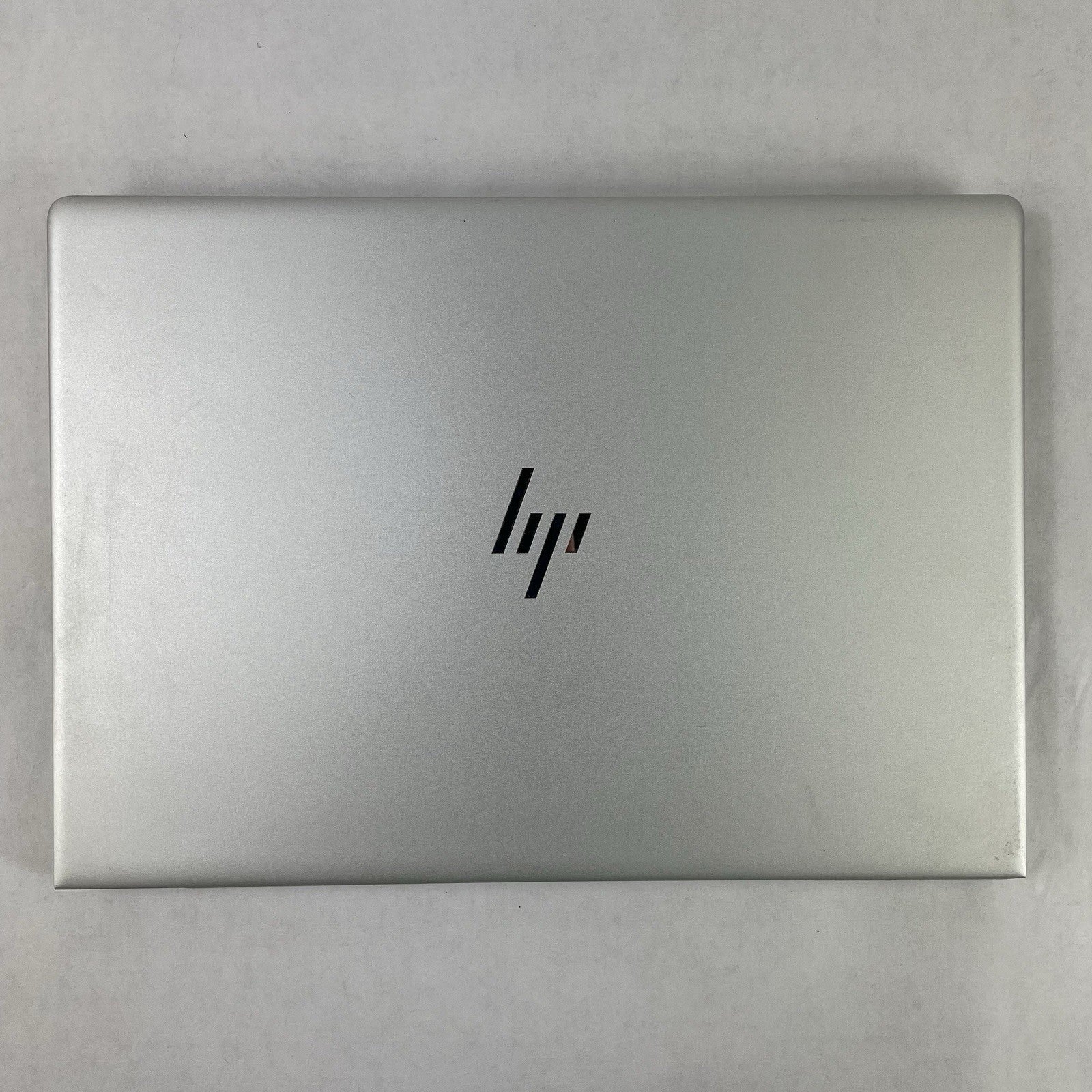 HP MT45 Thin Client 14" AMD Ryzen 3 Pro 3300U 2.10 GHz 8 GB RAM No SSD/OS/AC12
