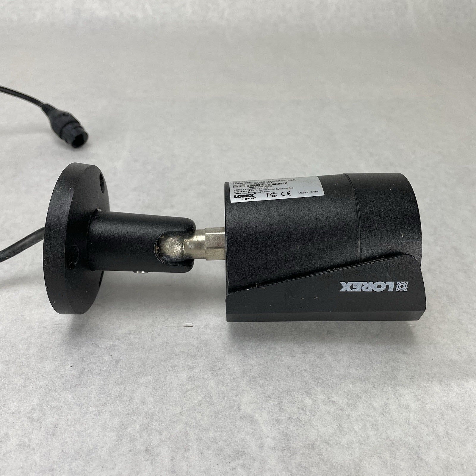Lorex LNB4421-C 4MP HD Bullet IP Security Camera W/ Night Vision Works Untested