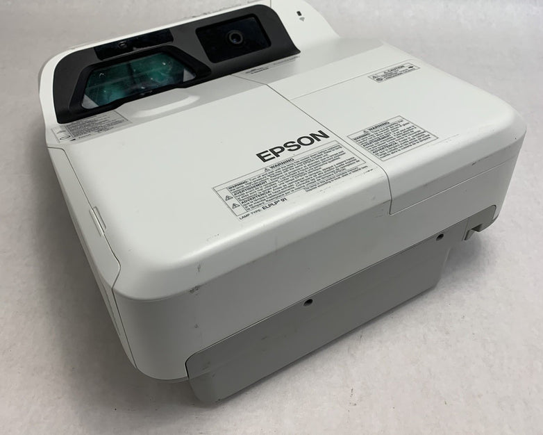 Epson PowerLite 695Wi H740A LCD Lamp Projector 1639 Lamp Hours - No Remote