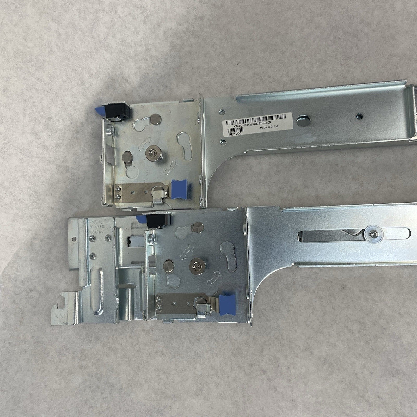 Dell PowerEdge 2950/2970 Sliding Rail CN-0GM761-01078 CN-0UN443-01078 L & R