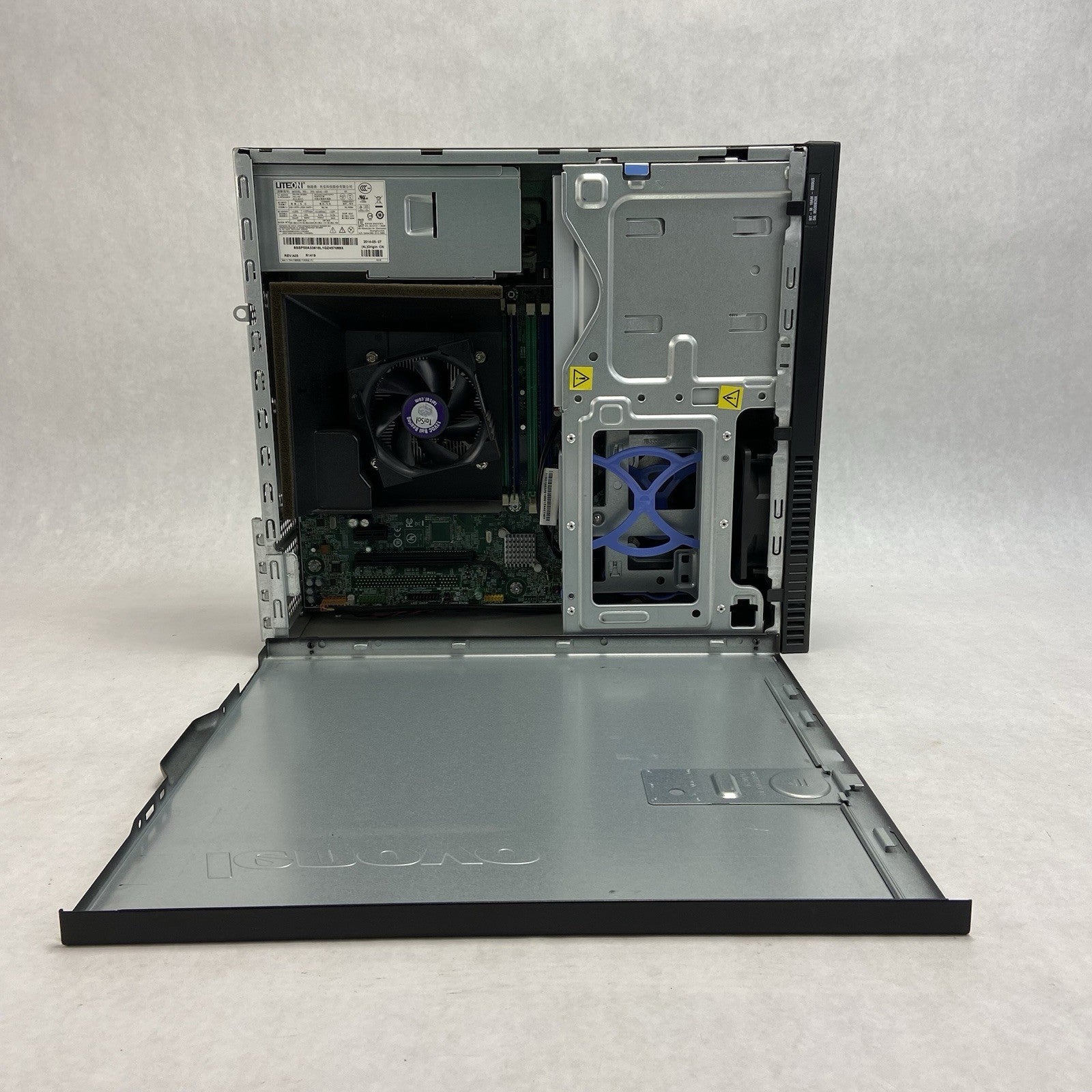 Lenovo ThinkCentre M83 SFF Intel Core i3-4130 3.4GHz 4GB RAM No HDD No OS9
