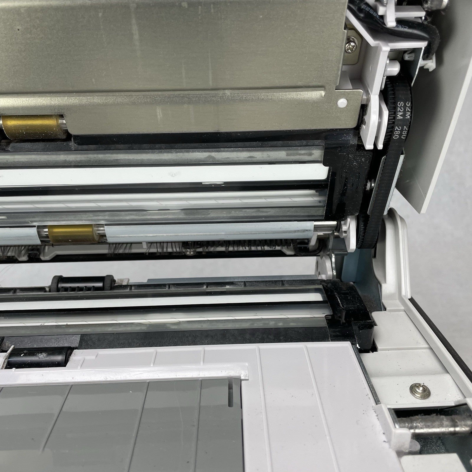 Fujitsu Fi-6670 Color Duplex USB Scanner 519750 Page Count No Trays Tested