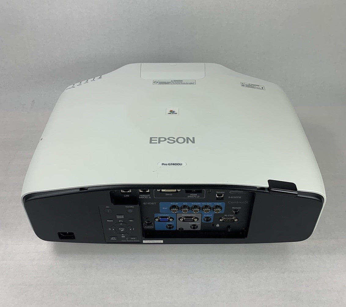 Epson Pro G7400U H762A LCD Projector - Parts or Repair