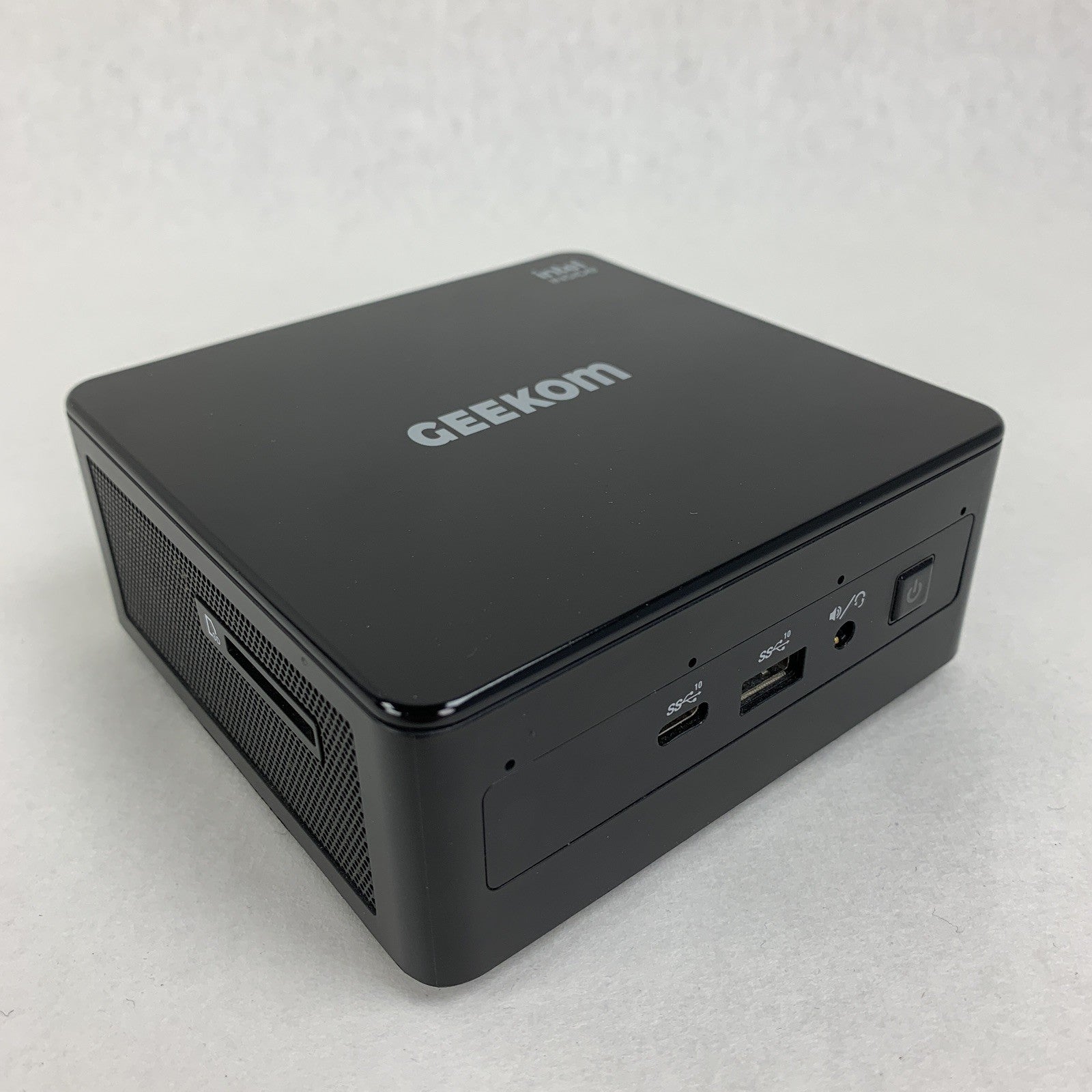 Geekom GM08i5T Mini PC Intel i5-8259U 2.3 GHz 16 GB RAM No OS No HDD No AC