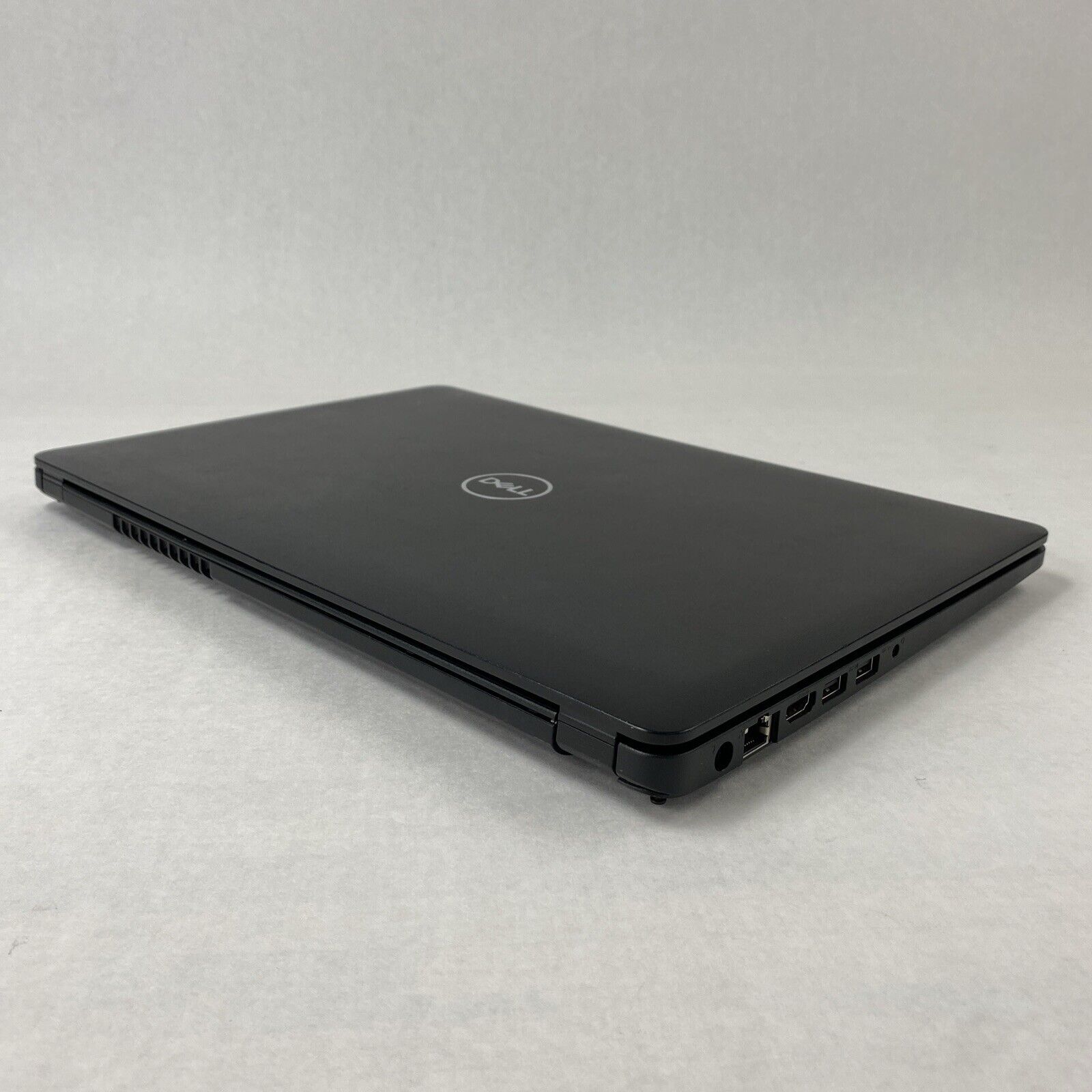 Dell Latitude 3580 Touch Core i5-7200U 2.50GHz 8GB RAM 15.6" No HDD No OS No OS