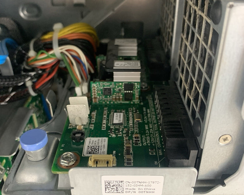 Dell PowerEdge T310 Tower Server 1x Xeon X3450 2.67 GHz 8 GB Ram No OS No HDD