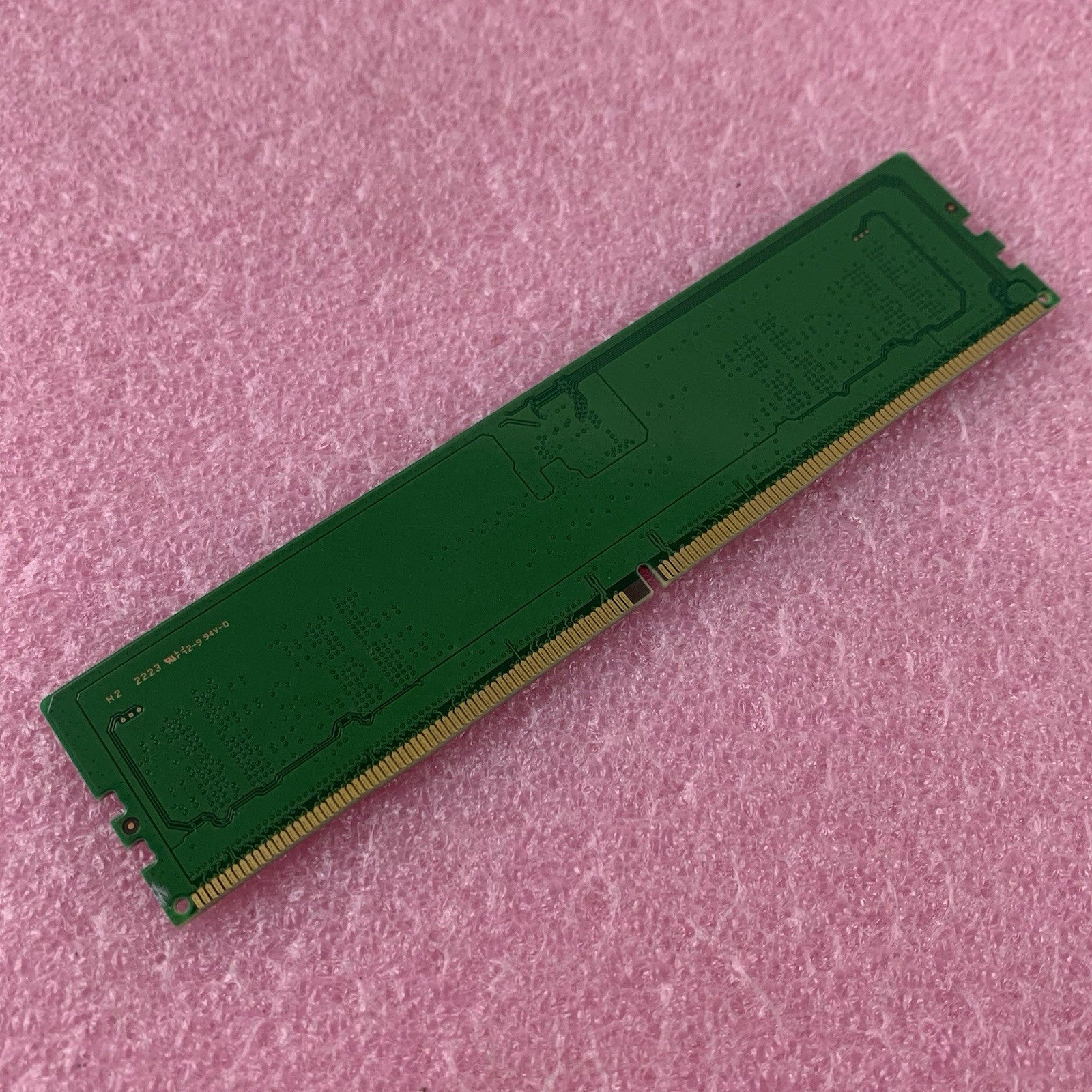 Samsung 8 GB M323R1GB4BB0-CQK0L PC5-38400 DDR5-4800 UDIMM Computer Memory RAM4