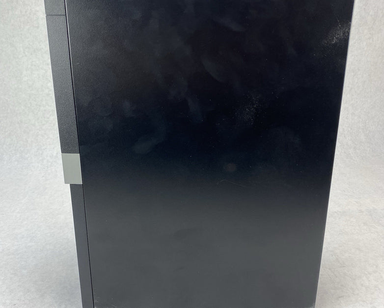 Dell OptiPlex XE3 MT Intel Core i7-8700 3.2GHz 1x8GB RAM No HDD No OS