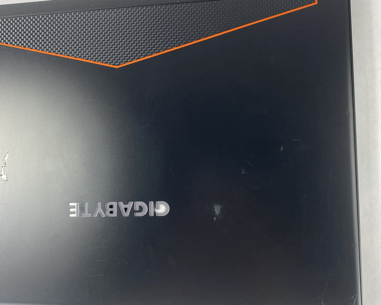 Gigabyte Aero 15WV8 15.6" Core i7-8750H 2.20 GHz 16GB RAM GTX 1060 No HDD No OS
