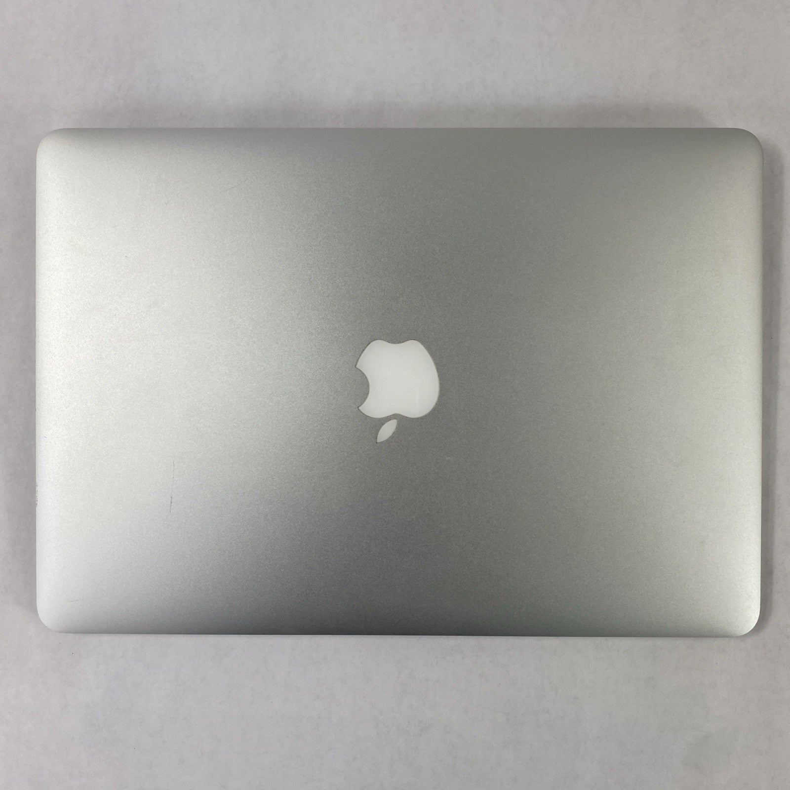 Apple MacBook Air A1466 2013 13" 1.3GHz i5 8GB RAM 120GB SSD os11.7.1 596 Cycles