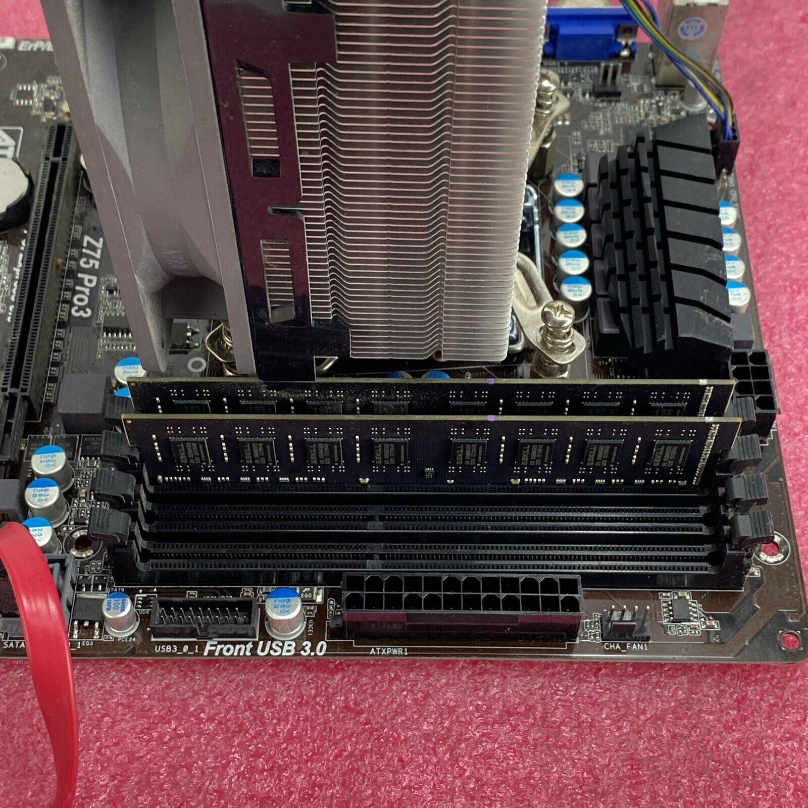 ASRock Z75 Pro3 Motherboard Intel Core i5-3570 3.80GHz 8GB RAM w/Shield