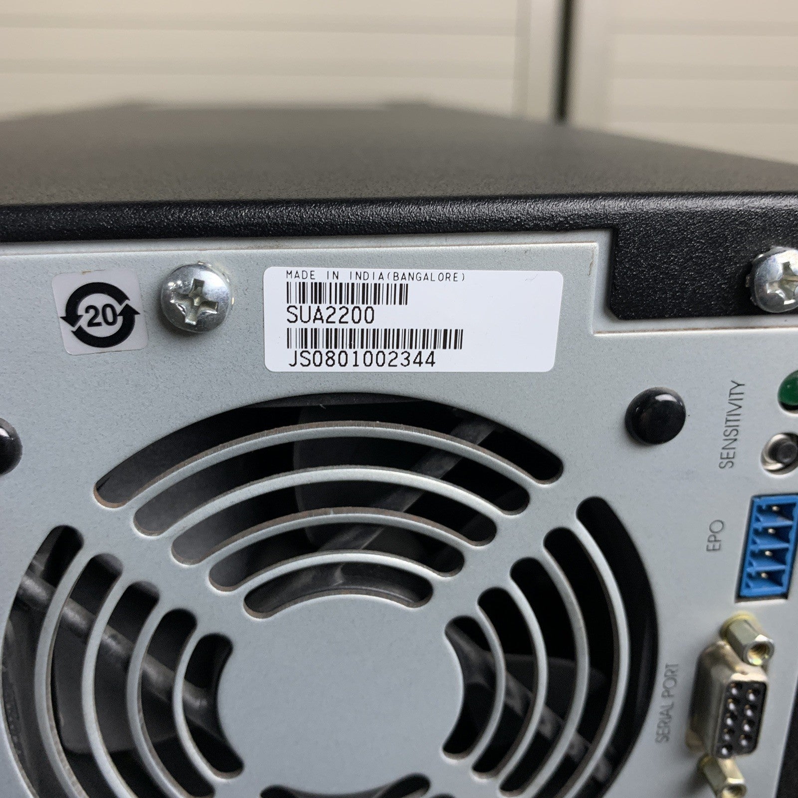 APC SUA2200 Smart-UPS 2200 UPS Tower Tested No Batteries w/ Cord