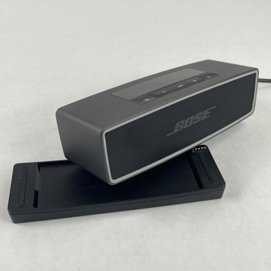 Bose SoundLink Mini Speaker Black Charger Cradle and Power Cord Tested