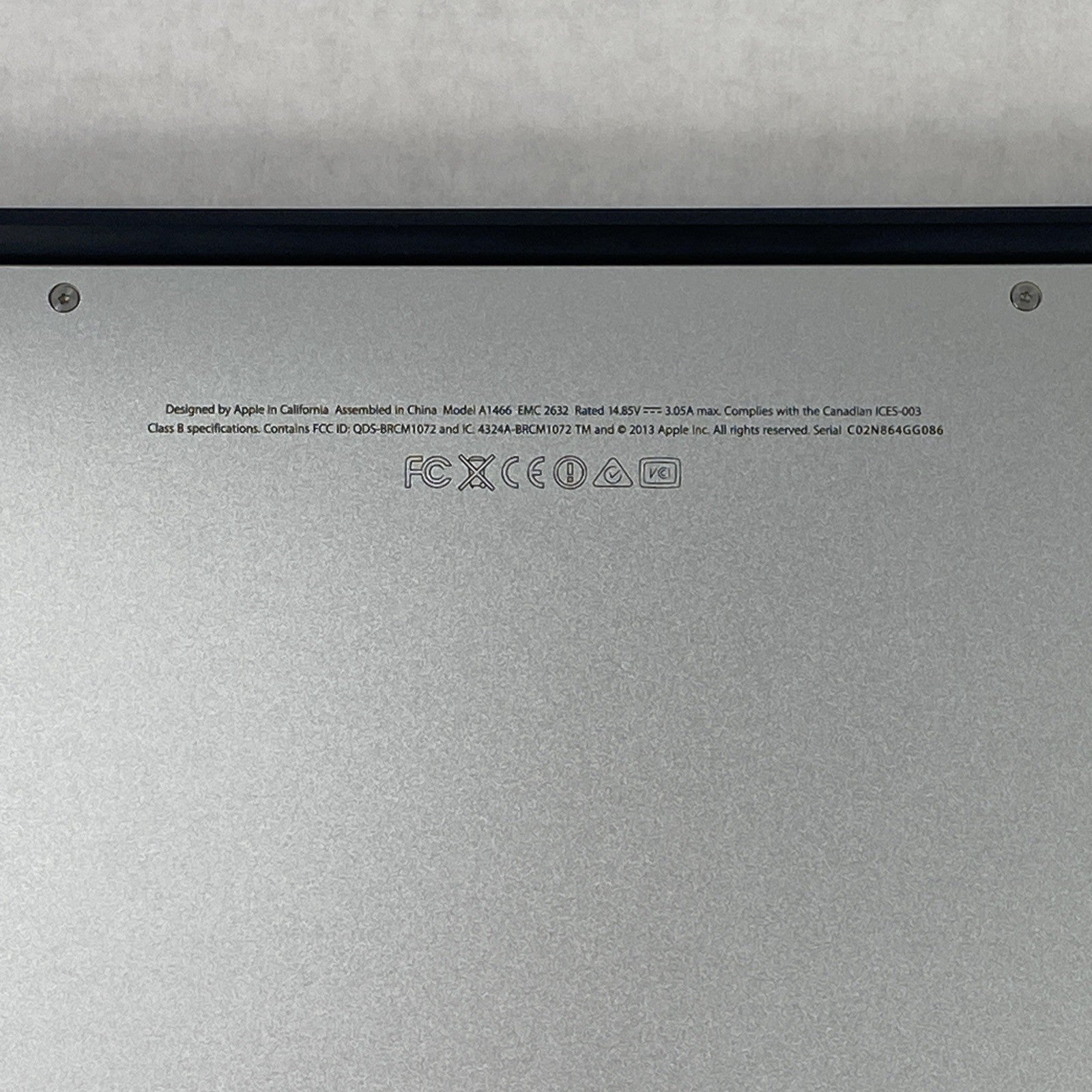 Apple MacBook Air A1466 2014 13" 1.4GHz i5 4GB RAM 250GB SSD os11.7.1 515 Cycles
